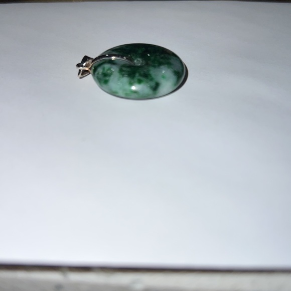 Authentic 14K White Gold Donut Pendant - Picture 4 of 4